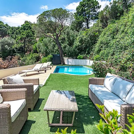 Exclusive 6 Bedroom Modern Chic With A Private Pool And Amazing Ocean View * Benahavís