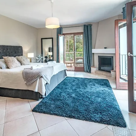 Villa Exclusive 6 Bedroom Modern Chic With A Private Pool And Amazing Ocean View Benahavís