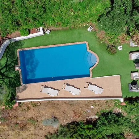 Exclusive 6 Bedroom Modern Chic With A Private Pool And Amazing Ocean View Villa *