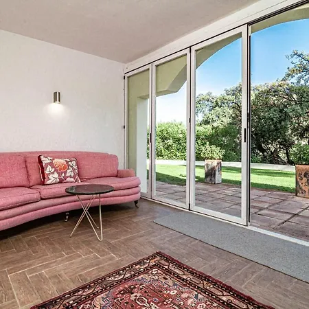 Exclusive 6 Bedroom Modern Chic With A Private Pool And Amazing Ocean View Villa *